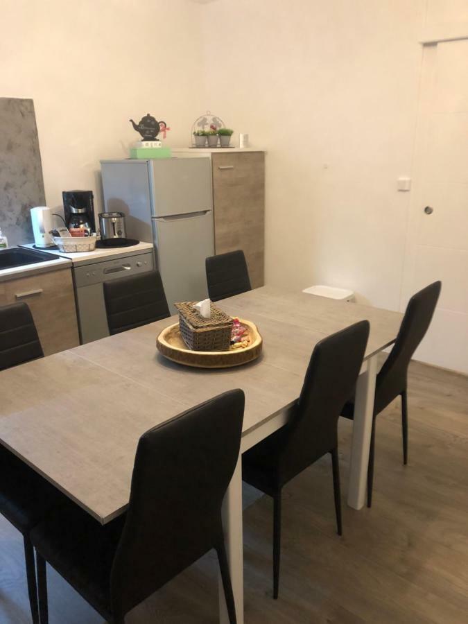 Appartement Tout Confort Ugine Buitenkant foto